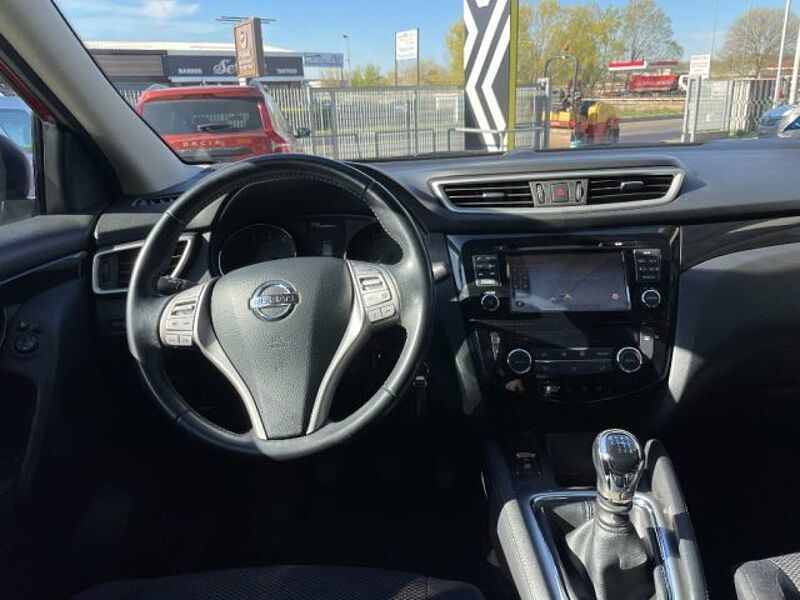 Nissan Qashqai 1.2 DIG-T Business